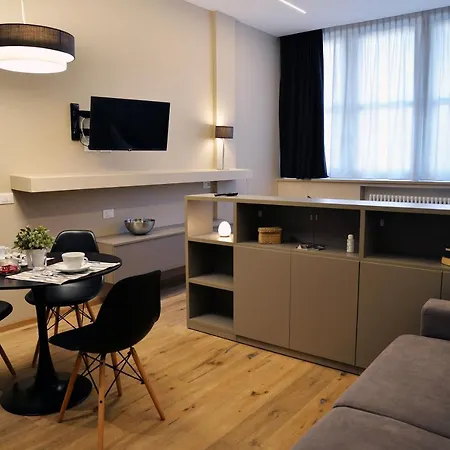 Dreams Apartment *